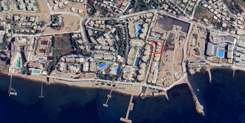 BODRUM TURGUTREİS TE DENİZE 0 KONUMLU SİTE İÇİNDE 1+1 DAİRE