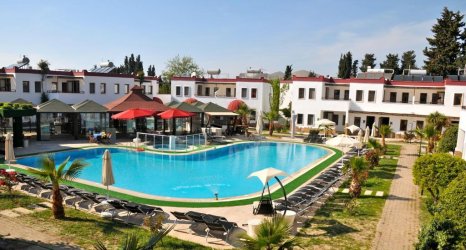 NAZAR EMLAK`TAN  BODRUM TURGUTREİS  MERKEZDE  2+1 DAİRE REF--3246