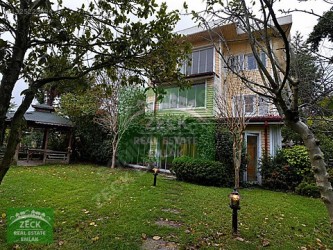 Başakşehir Vadi Villalarında Satılık 6+2 Müstakil Villa