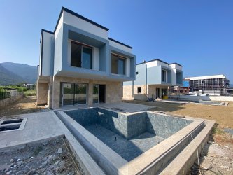 GĞZELÇAMLIDA DENİZE 300 METRE ÖZEL HAVUZLU MÜSTAKİL VİLLA