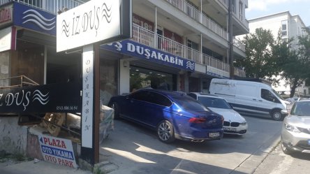 Beylikdüzü Plaza Yakupluda Düz Giriş Yüksek Kira Getirili Satılık Dükkan