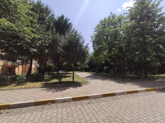 Beylikdüzü İhlas Marmara 2 Kısım 2 Ada A tipi 80 m2. 4. Kat Satılık 2+1 BOŞ Daire