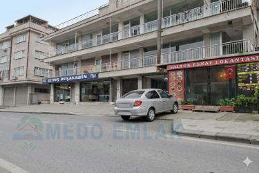 Beylikdüzü Yakuplu`da 310 m² Kiralık Dükkan – Market, Kargo ve İmalat İçin Uygun, 12.50 m Cepheli