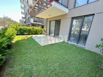 SEEWORLD SİNPAŞ METROLİFE 2+1 ULTRALÜX FIRSAT BAHÇE KATI 130m2