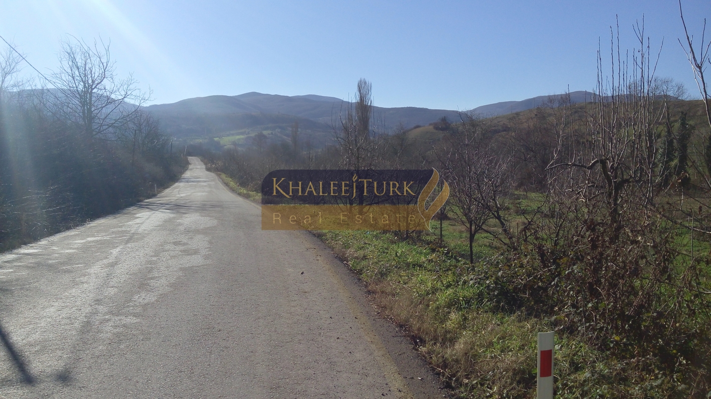 YALOVA ÇİFTİKKÖY DEREKÖY DE 13775 M2 TARLA Satılık Arsa Çiftlikköy