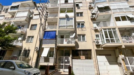 KARŞIYAKA GİRNE CADDESİ VE ORDU BULVARI PARALELİ SATILIK 3+1 ARA DAİRE