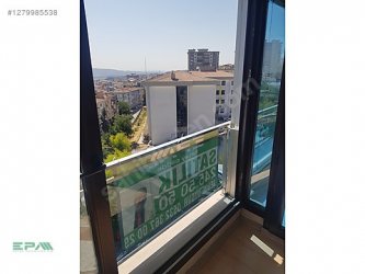 Satılık Mızraklı Cadde Üzeri Ebeveyn Banyolu