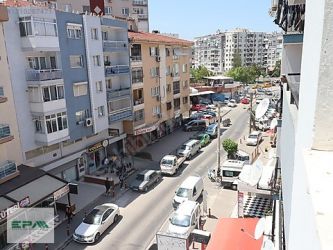 Egepol Hastanesi yakınında eşyalı kiralık 2+1 daire