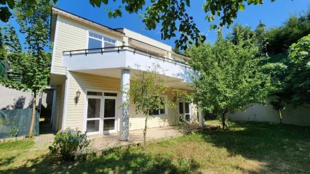 BEYKOZ ÇAVUŞBAŞI YAVUZSELİMDE SATILIK 300 M2 SİTE İÇİ VİLLA