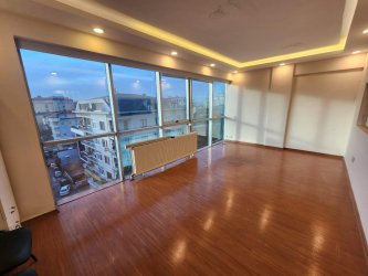 Kavacık Merkezde Kiralık Ofis Katı