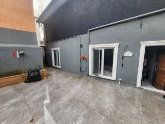 Çubuklu Merkezde Kiralık Ofis Katı