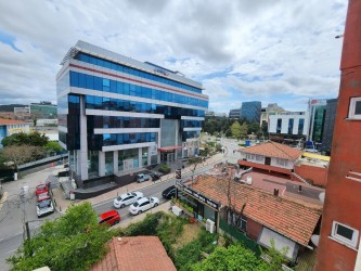 Kavacık merkezde Kiralık ofis katı