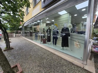 KAVACIK DÖRTYOL PAZAR SOKAĞINDA FIRSAT KİRALIK DÜKKAN / SHOWROOM