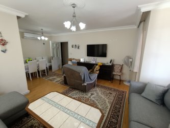 GÜRMES EMLAKTAN KUŞADASI EGE MAHALLESİNDE ÖNÜ AÇIK ARA KAT SATILIK 3+1 DAİRE
