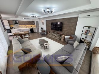 KUŞADASI DEĞİRMENDERE`DE EŞYALI SATILIK 3+1 DAİRE