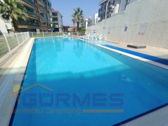 GÜRMES EMLAKTAN KUŞADASI`NDA DENİZ MANZARALI  SATILIK 3+1 DUBLEKS DAİRE
