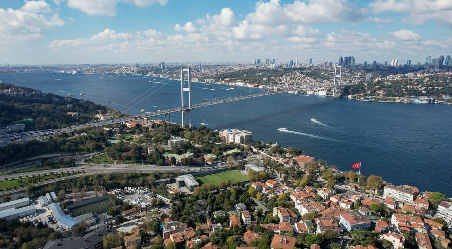 BOSFORCE`DAN BEYLERBEYİ SAHİLDE SİTE İÇİNDE SATILIK VİLLA