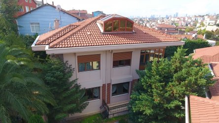 BOSFORCE`DAN ÇENGELKÖY DERVİŞOĞLU SİTESİNDE SATILIK VİLLA