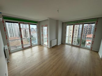 KADIKÖY BOSTANCIDA SIFIR BİNADA 3+1 SATILIK DAİRE TROYKADAN