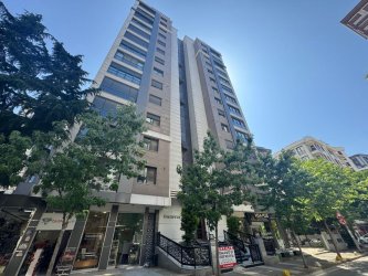 KADIKÖY SUADİYE FERİDE GEÇİTİNDE 3+1 SATILIK DAİRE TROYKADAN