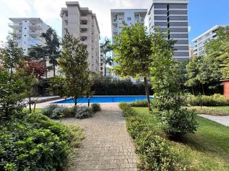 KADIKÖY CADDEBOSTAN MAHHALESİNDE 3+1 SATILIK DAİRE TROYKADAN