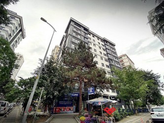 SUADİYEDE MERKEZİ KONUM,EBEVEYN BANYOLU 3+1 KİRALIK DAİRE