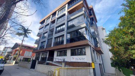 ATAKUM SAHİL TARAFINDA İKİ BANYO ve BALKONLU KİRALIK SIFIR 2+1