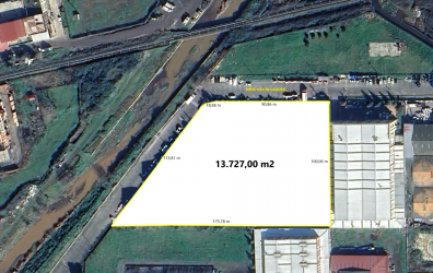 SAMSUN O.S.B.`de 13.727m2 TEMEL BETONU ATILMIŞ, KÖŞE PARSEL ARSA