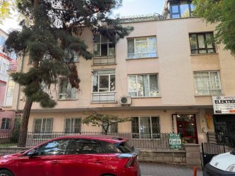 Emekte, Merkezi Konumda,  Bahçe Çıkışlı 3+1