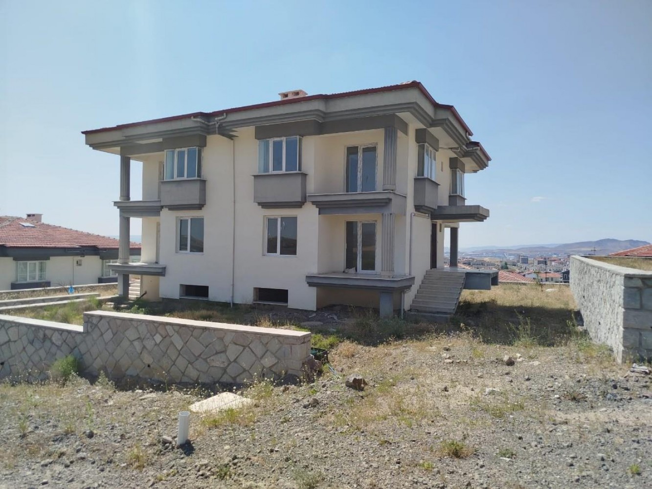 Temelli Alcıda Hayalinizdeki Villayı Kendiniz Şekillendirin,4+1