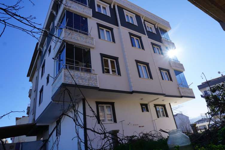 REALTY ORDU`DAN SATILIK ASANSÖRLÜ EŞYALI LÜX 128 m2 4 KATLI BİNA