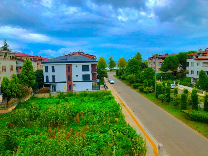 REALTY-ORDUDAN BAHÇELİEVLERDE DENİZE NAZIR 4 CEPHESİ AÇIK DAİRE