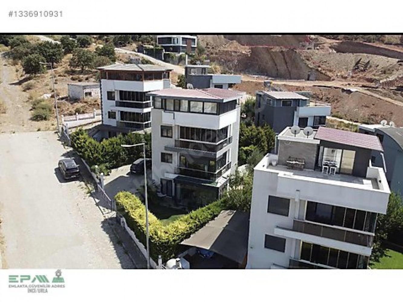 Güzelbahçe Yelki Kolejler Bölgesinde Villa Satılık