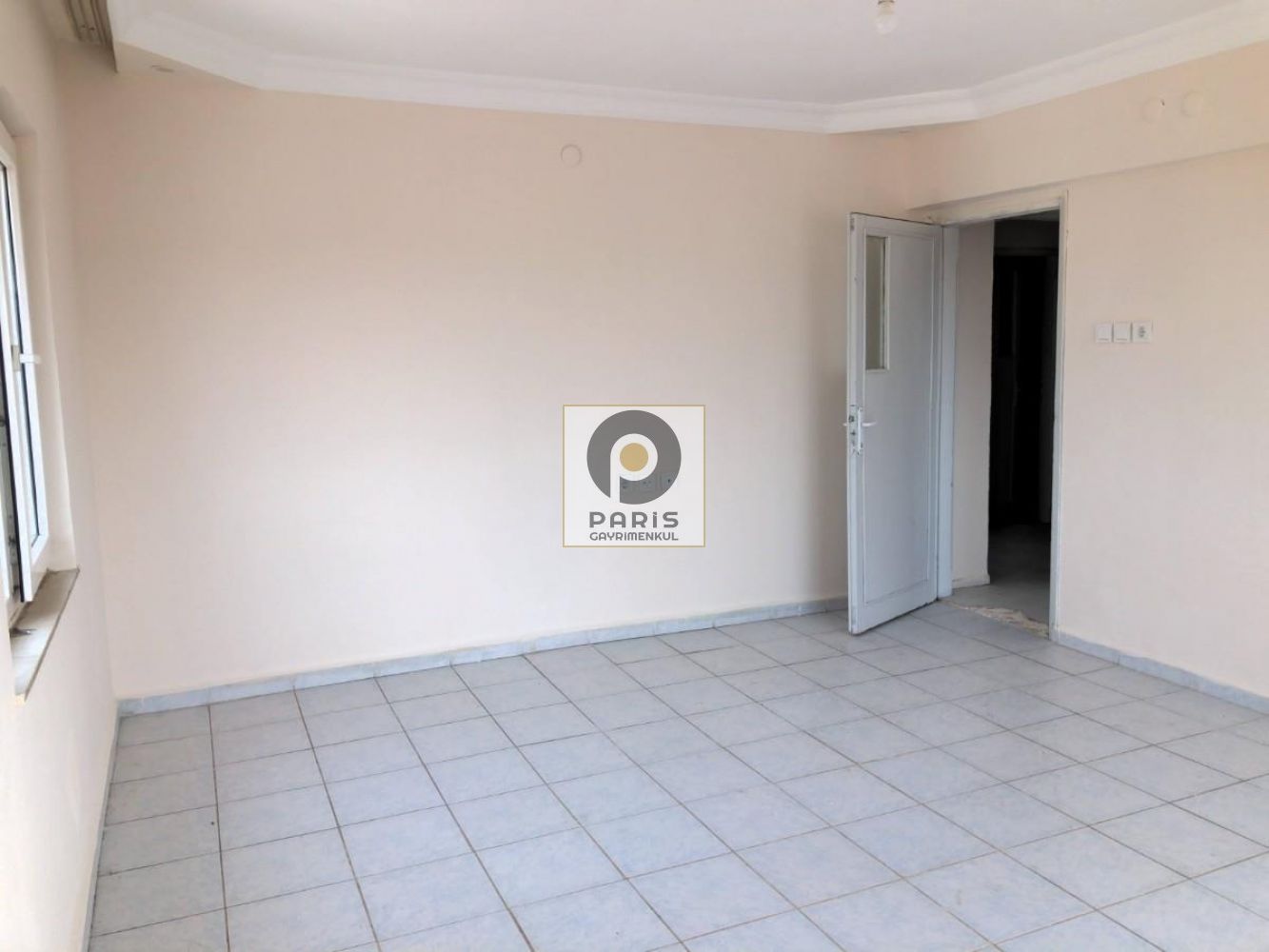 Kiralık Konut Apartman Dairesi Paris Gayrimenkul den Bağlar da Kiralık