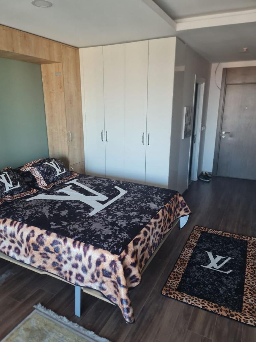 www.realtygalaxy.com REALTY GALAXY